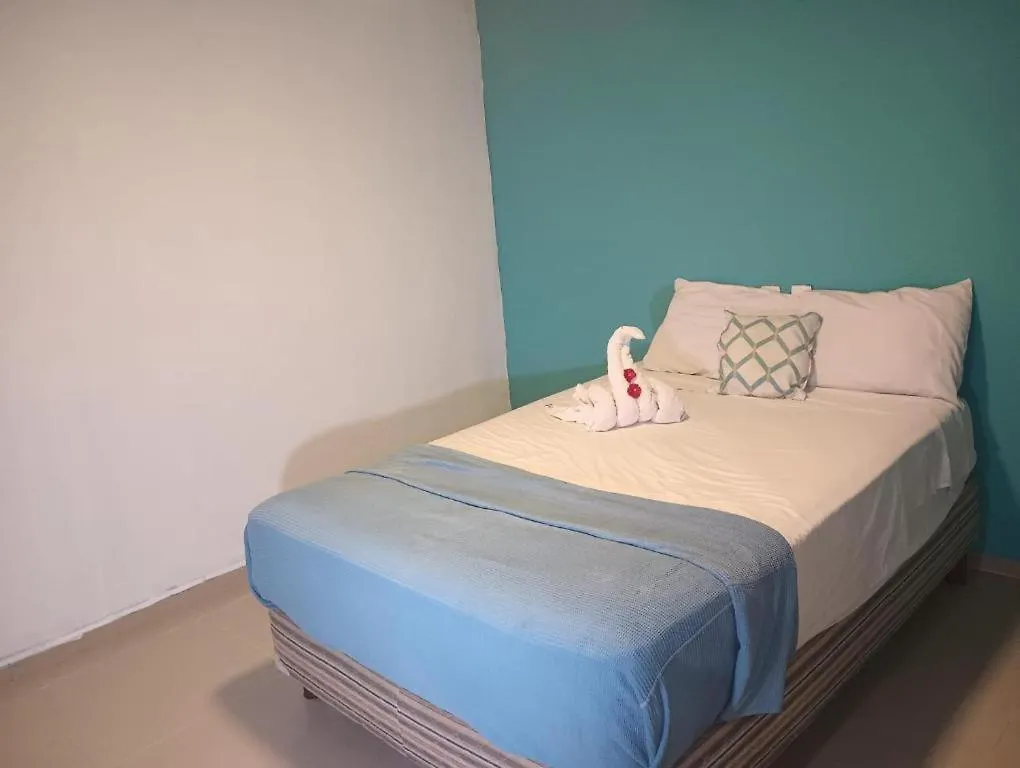 Playa Y Mar Suites - Avenida Quinta - Only 1 Block From Beach!!! Playa del Carmen Mexico