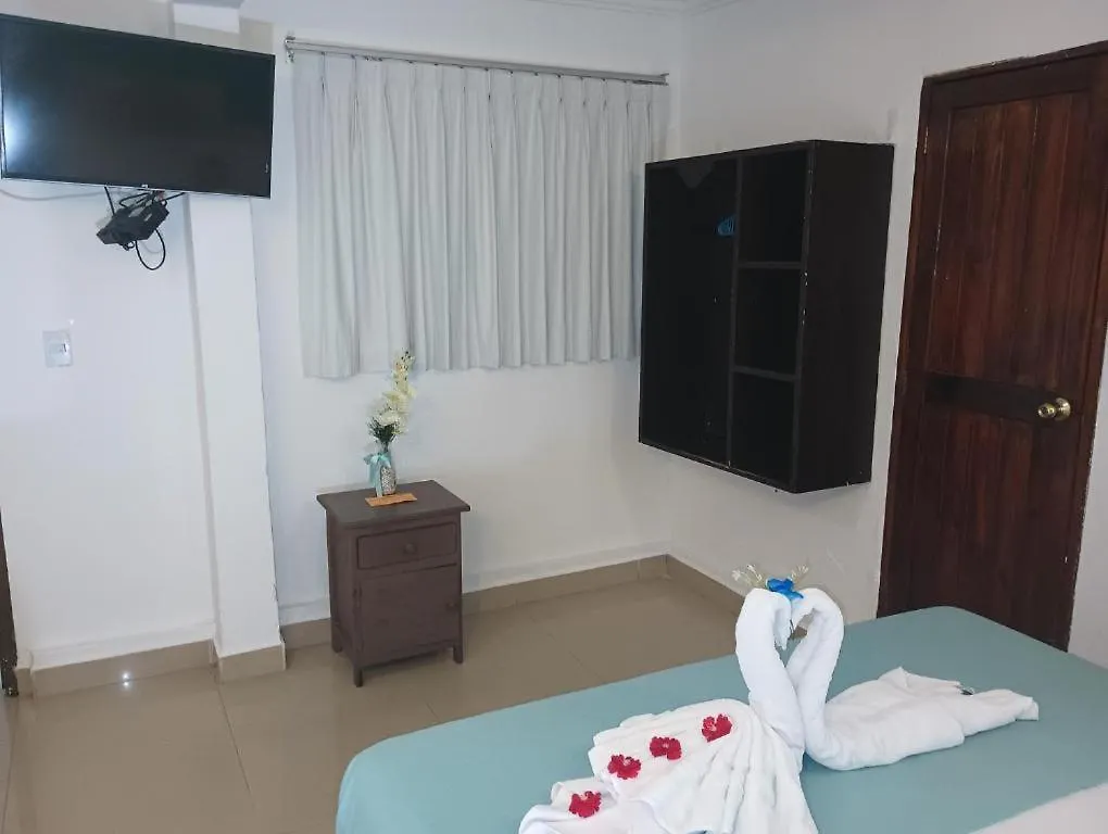 Playa Y Mar Suites - Avenida Quinta - Only 1 Block From Beach!!! Playa del Carmen