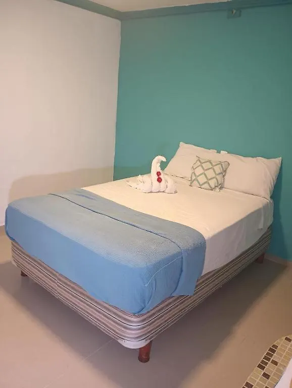 Playa Y Mar Suites - Avenida Quinta - Only 1 Block From Beach!!! Playa del Carmen Hotel